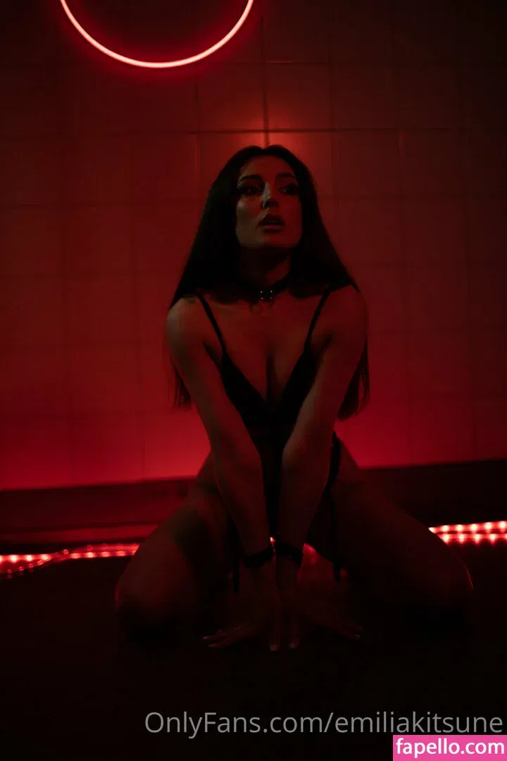 onlyemiliaa Onlyfans Photo Gallery 