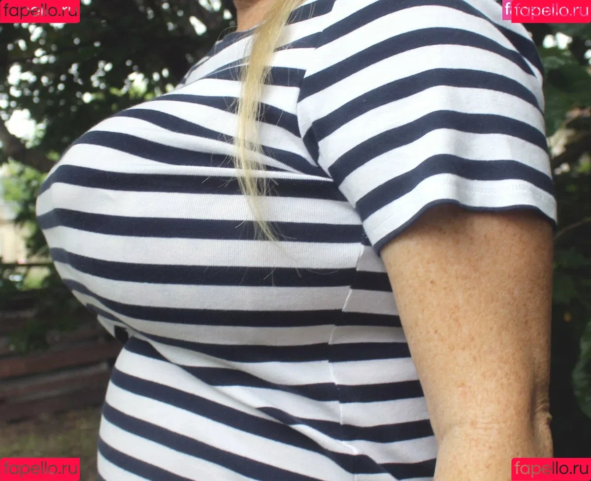 Miss Emily Grey Onlyfans Photo Gallery 