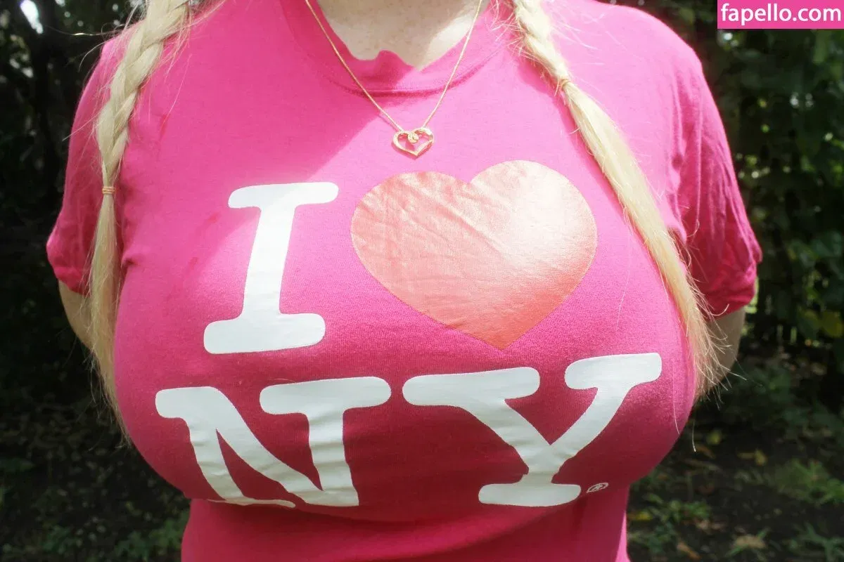 Miss Emily Grey Onlyfans Photo Gallery 