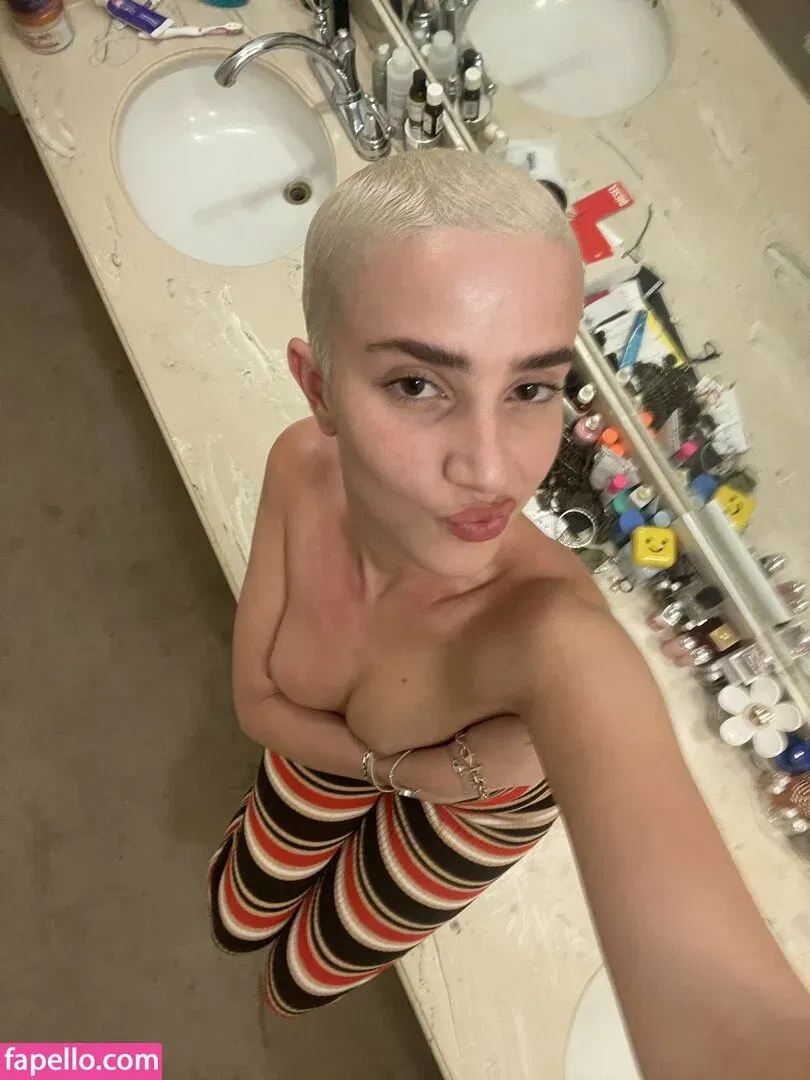 Daisy Delancey Onlyfans Photo Gallery 