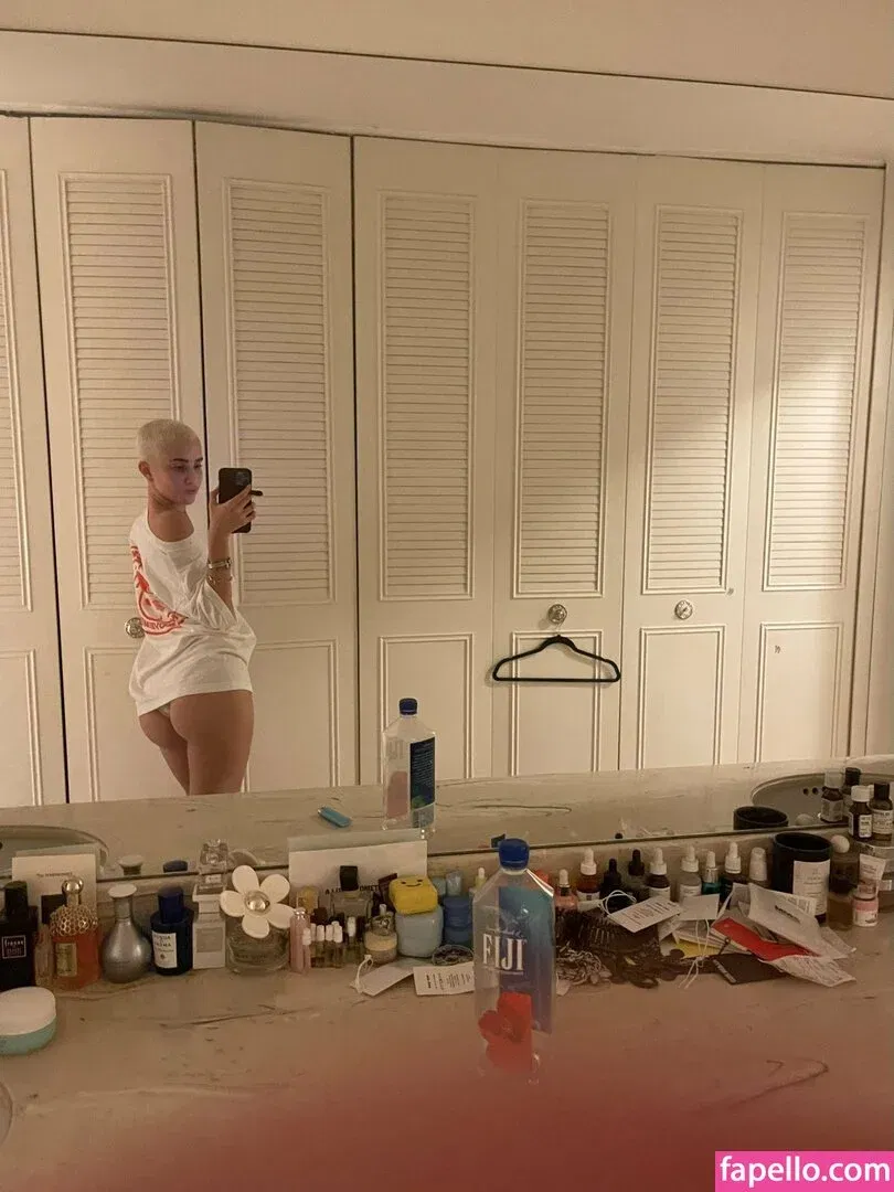 Daisy Delancey Onlyfans Photo Gallery 