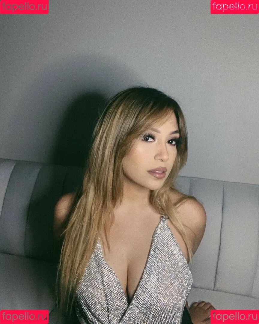 itsizziman | Iman "Izzy" Ramzan Onlyfans Photo Gallery 