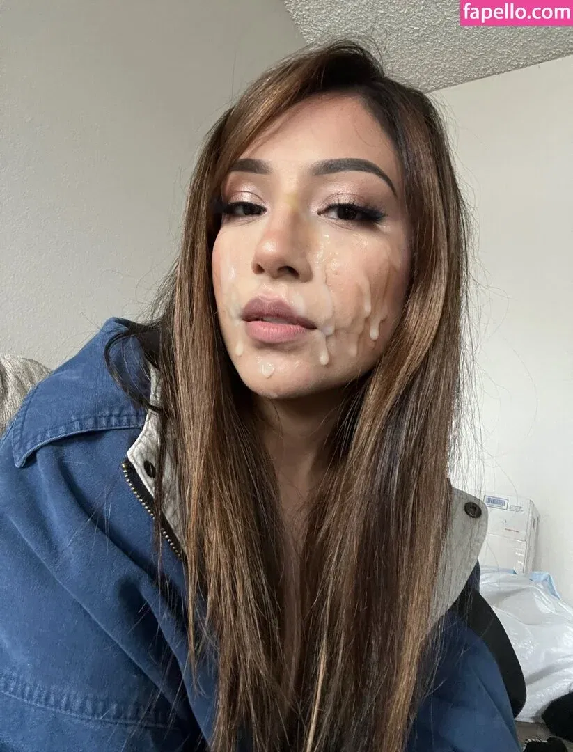 itsizziman | Iman "Izzy" Ramzan Onlyfans Photo Gallery 