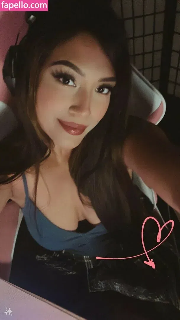 itsizziman | Iman "Izzy" Ramzan Onlyfans Photo Gallery 