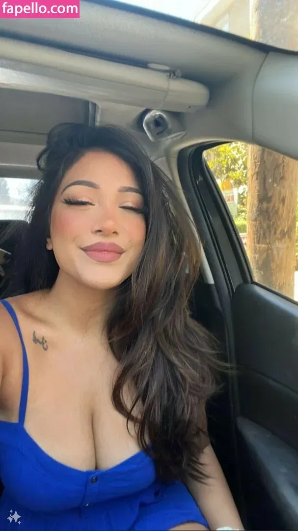 itsizziman | Iman "Izzy" Ramzan Onlyfans Photo Gallery 