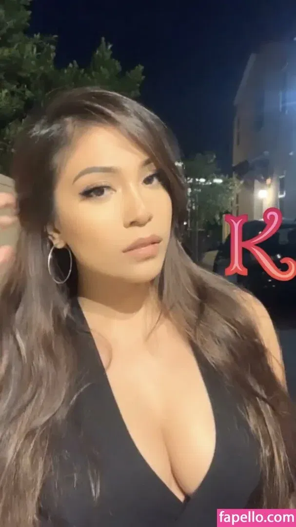 itsizziman | Iman "Izzy" Ramzan Onlyfans Photo Gallery 