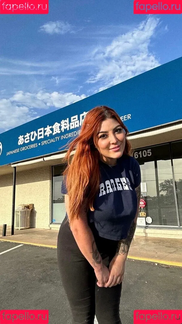 Ashlynn Arias Onlyfans Photo Gallery 