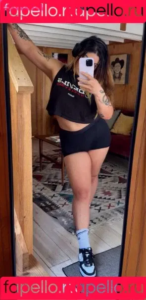 Ashlynn Arias Onlyfans Photo Gallery 