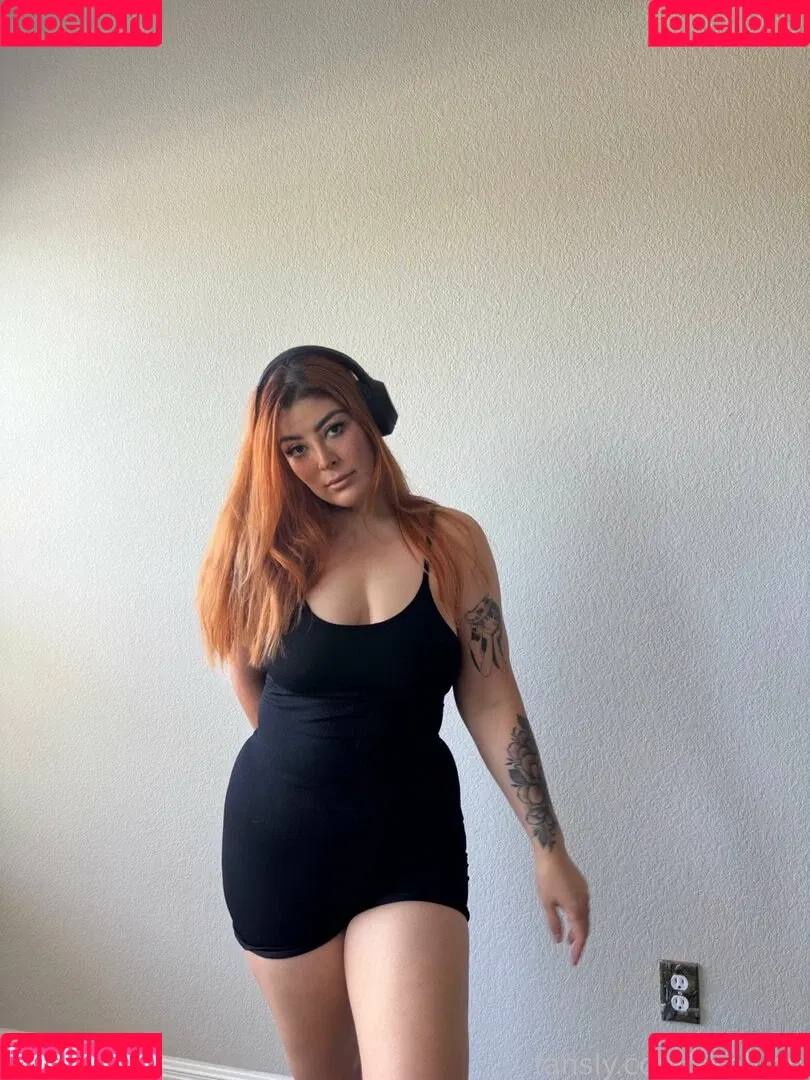 Ashlynn Arias Onlyfans Photo Gallery 