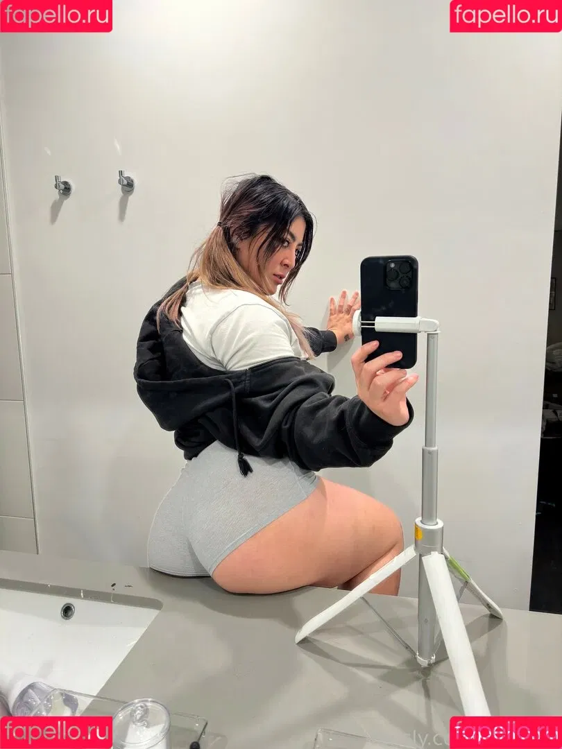 Ashlynn Arias Onlyfans Photo Gallery 