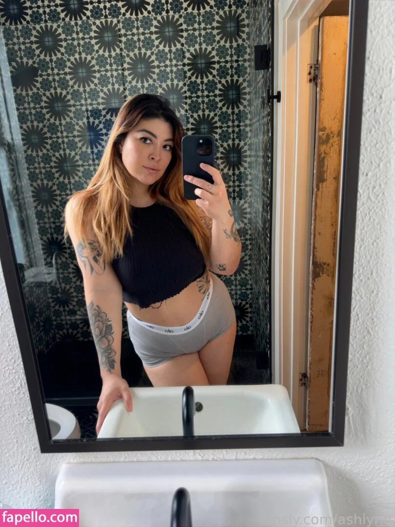Ashlynn Arias Onlyfans Photo Gallery 