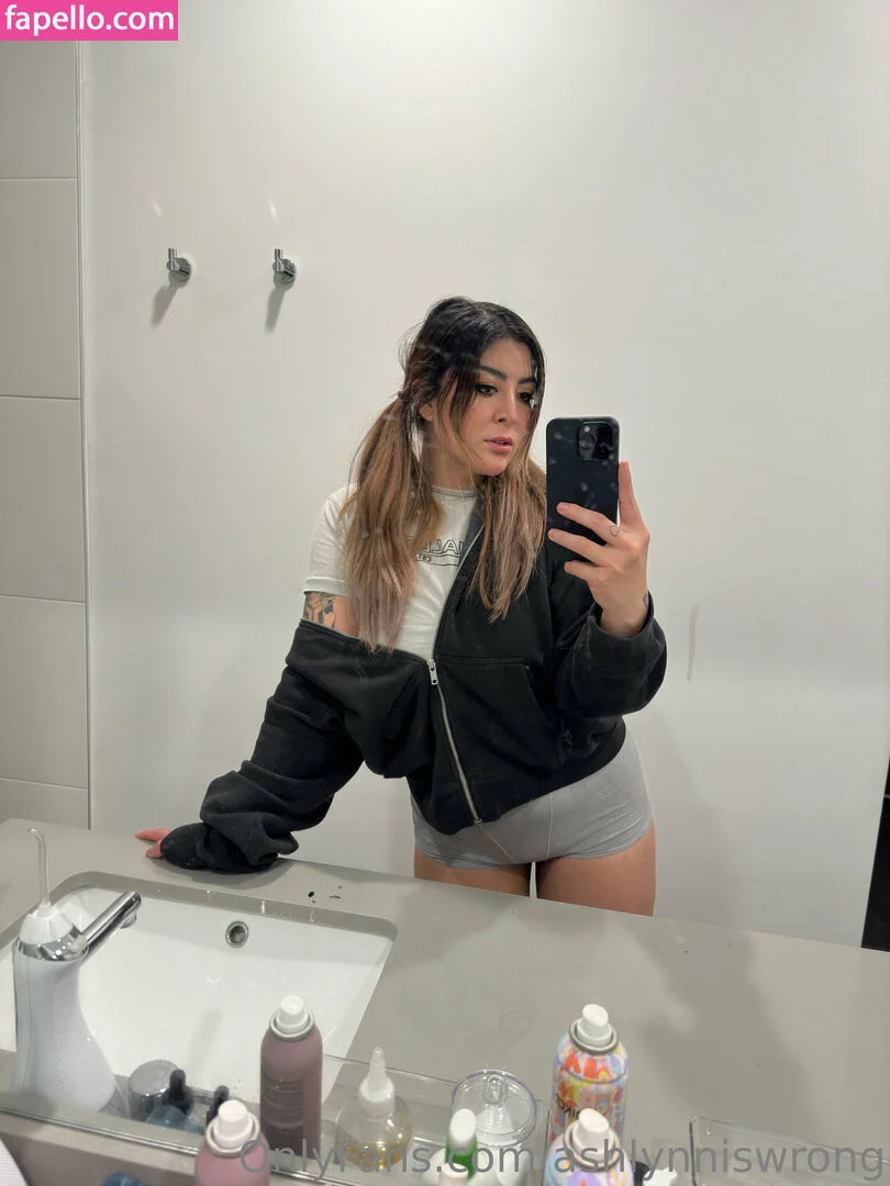 Ashlynn Arias Onlyfans Photo Gallery 