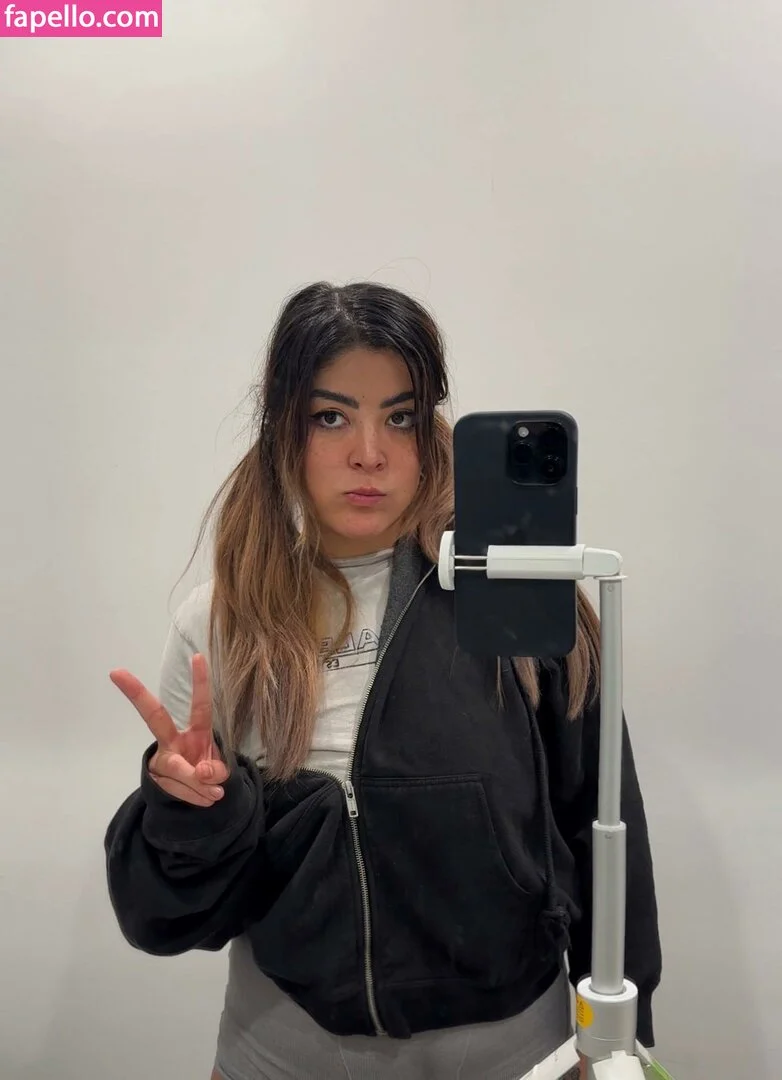 Ashlynn Arias Onlyfans Photo Gallery 