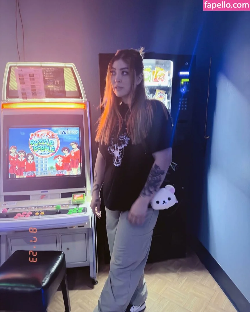 Ashlynn Arias Onlyfans Photo Gallery 