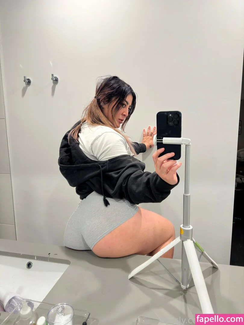 Ashlynn Arias Onlyfans Photo Gallery 