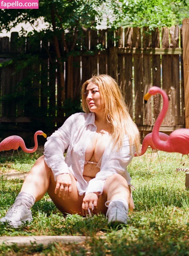 Ashlynn Arias Onlyfans Photo Gallery 