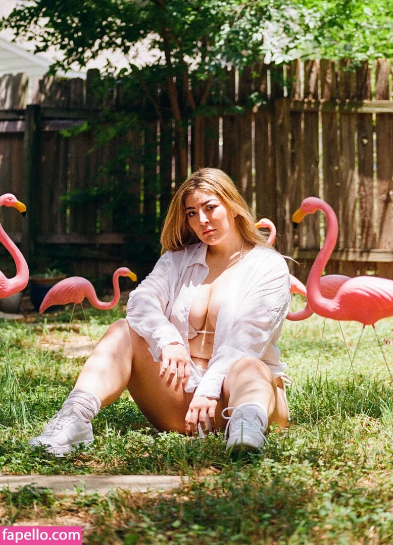 Ashlynn Arias Onlyfans Photo Gallery 