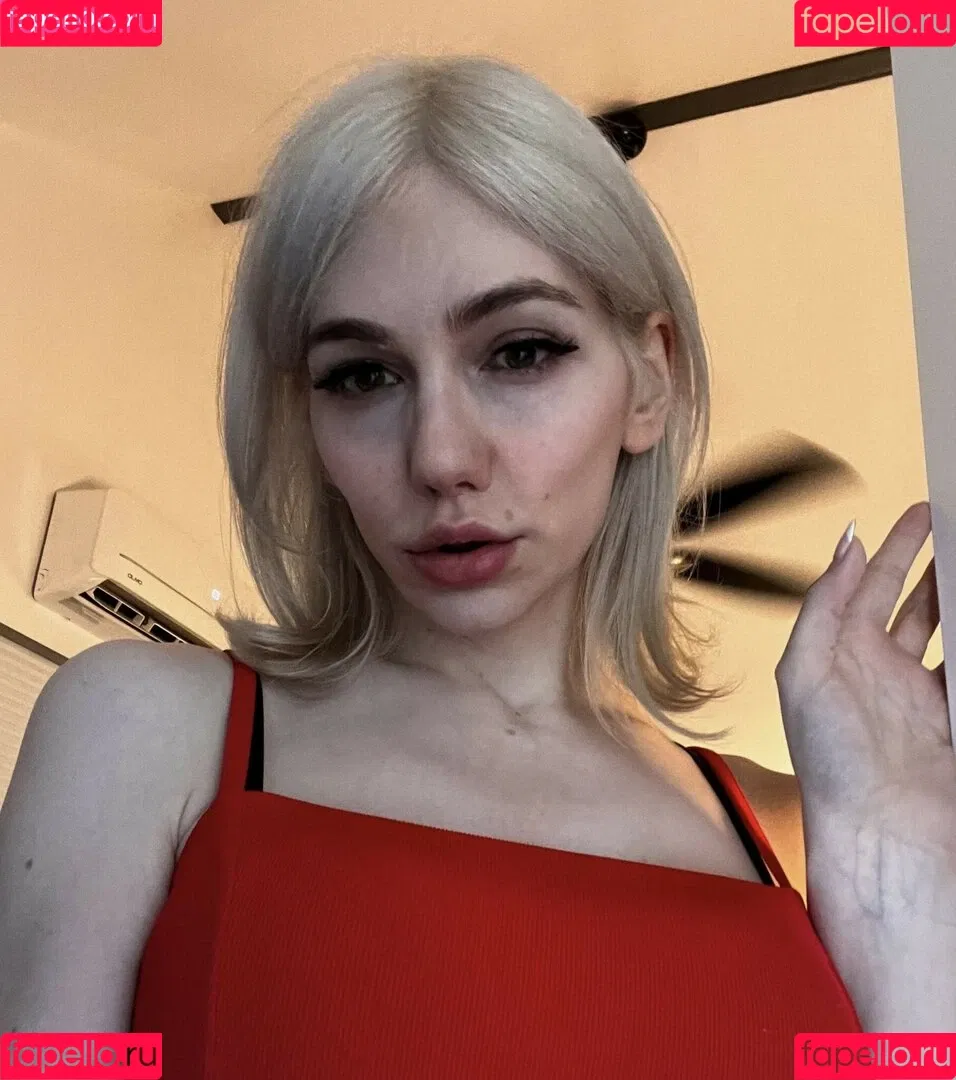 Zheanna Erose Onlyfans Photo Gallery 
