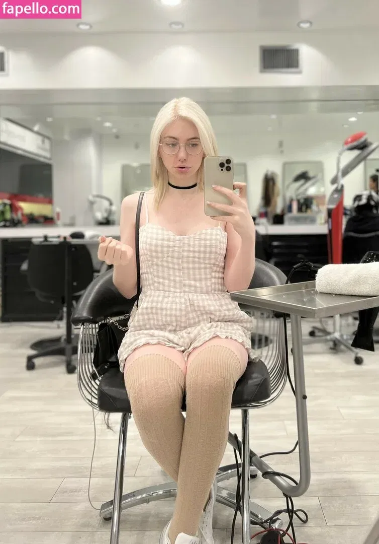 Zheanna Erose Onlyfans Photo Gallery 