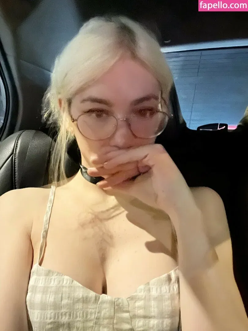 Zheanna Erose Onlyfans Photo Gallery 