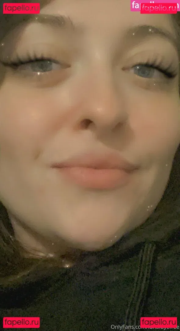 lunafayefree Onlyfans Photo Gallery 