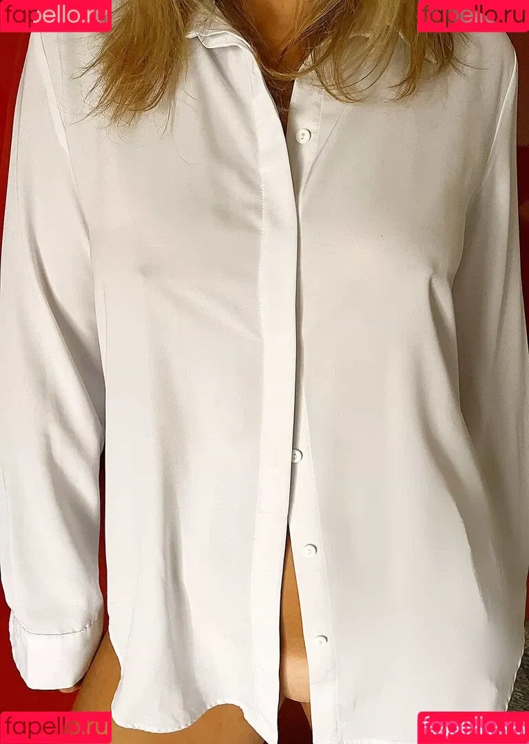 LillithWife Onlyfans Photo Gallery 