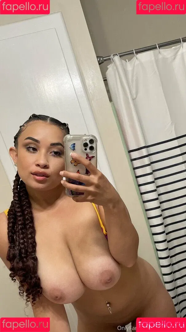 latoxicalizzy Onlyfans Photo Gallery 