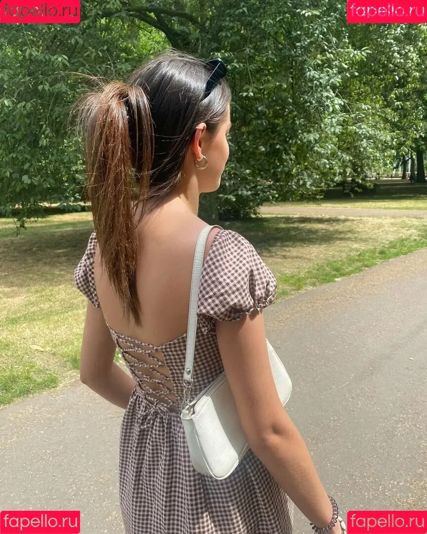 Lucy McCullough Onlyfans Photo Gallery 