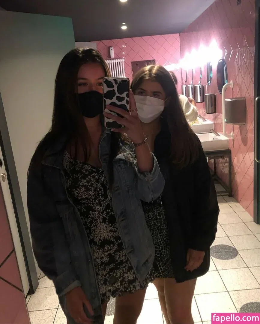 Lucy McCullough Onlyfans Photo Gallery 