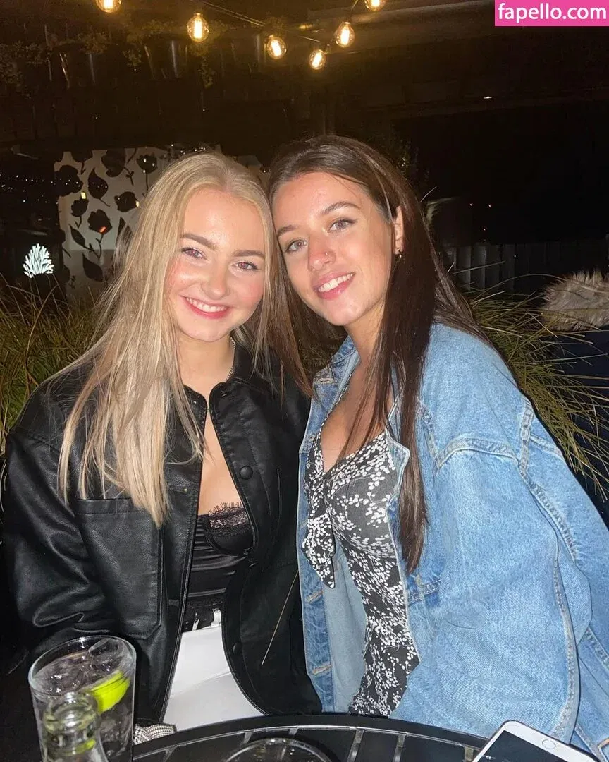 Lucy McCullough Onlyfans Photo Gallery 