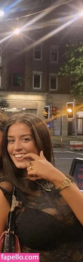 Lucy McCullough Onlyfans Photo Gallery 