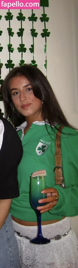 Lucy McCullough Onlyfans Photo Gallery 