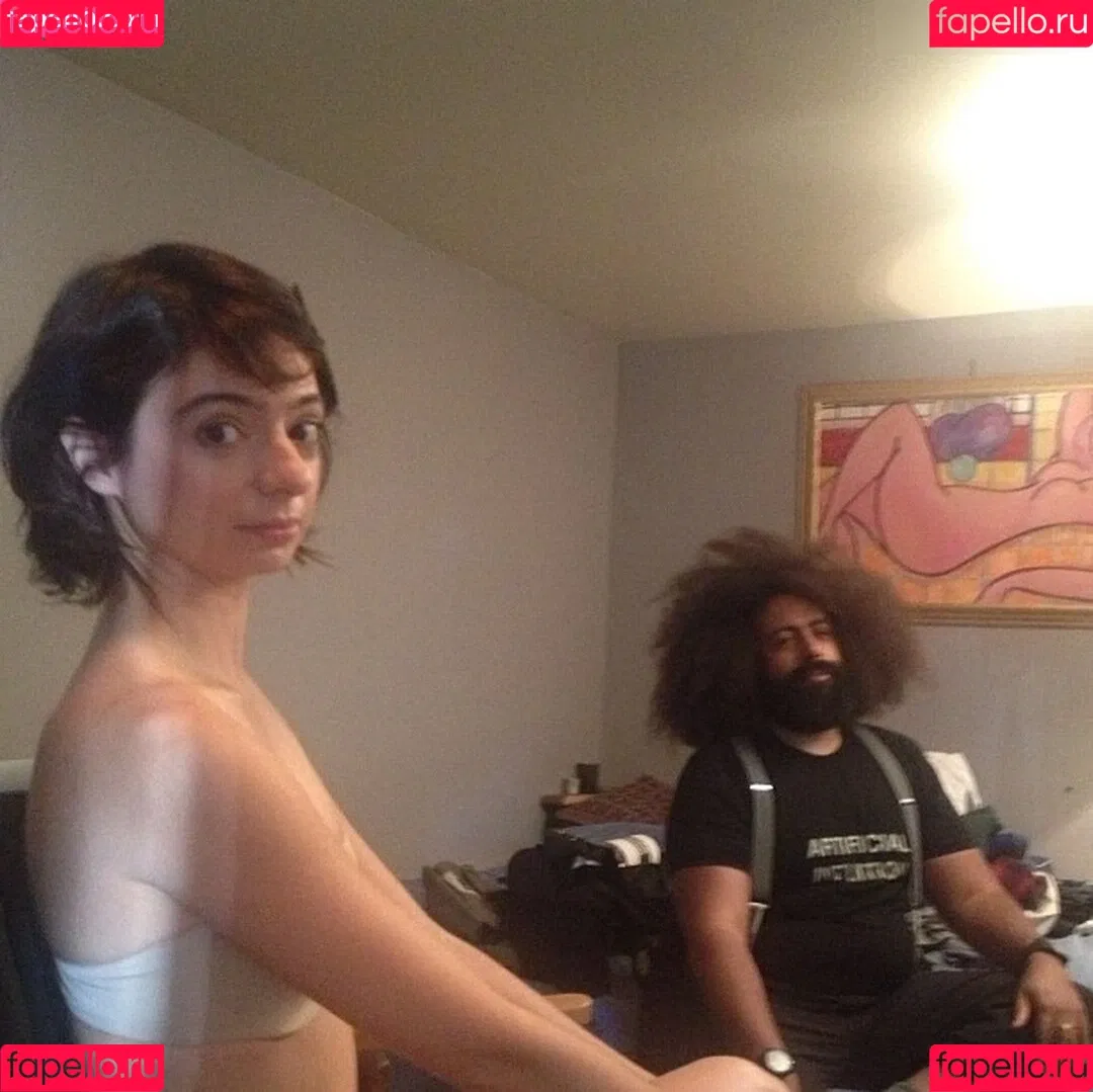 Kate Micucci Onlyfans Photo Gallery 