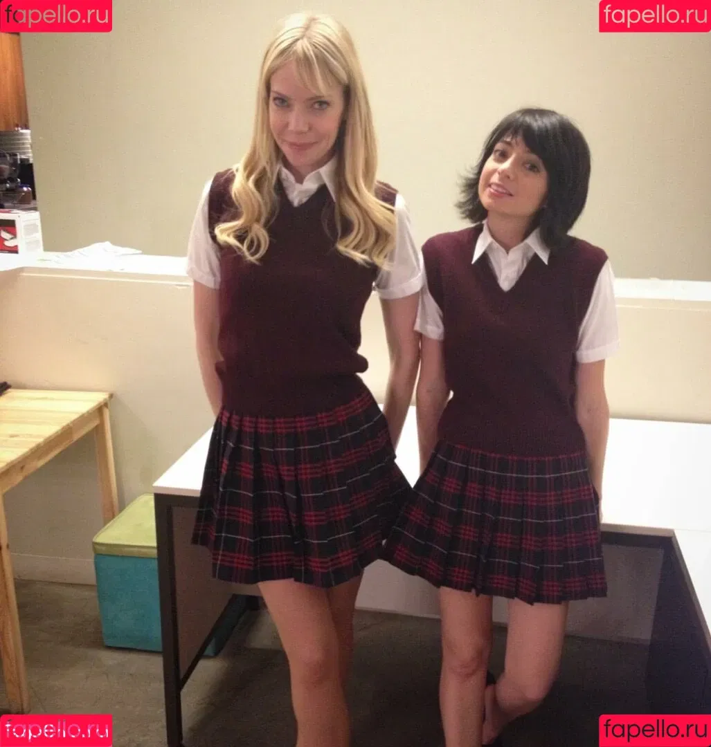 Kate Micucci Onlyfans Photo Gallery 