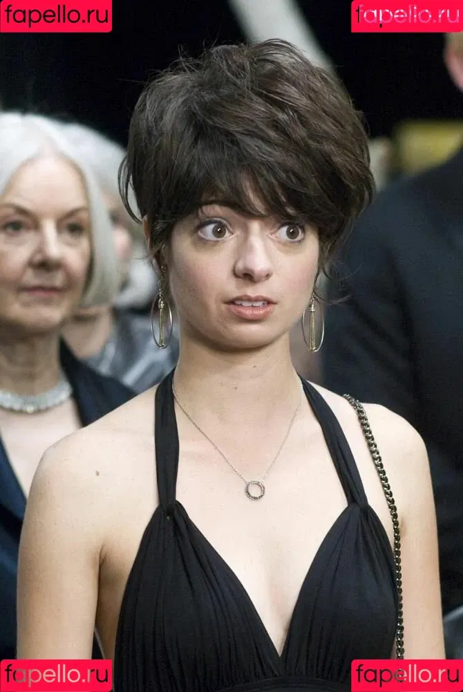 Kate Micucci Onlyfans Photo Gallery 