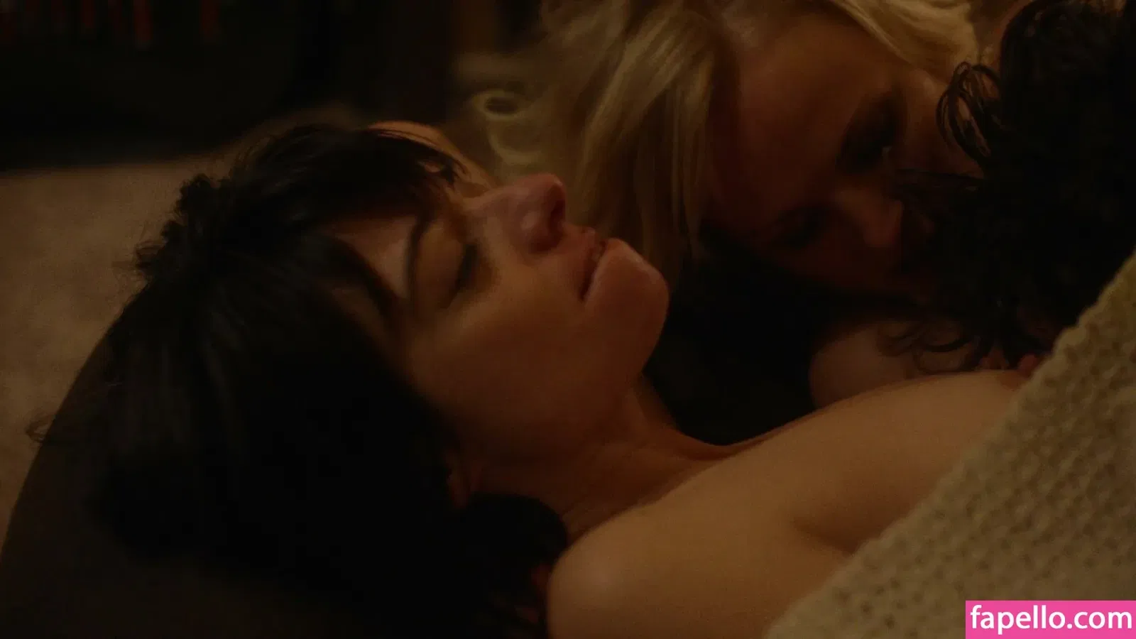 Kate Micucci Onlyfans Photo Gallery 