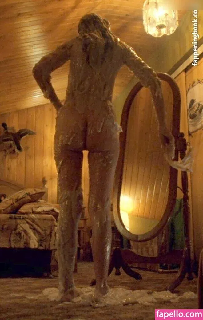 Kate Micucci Onlyfans Photo Gallery 