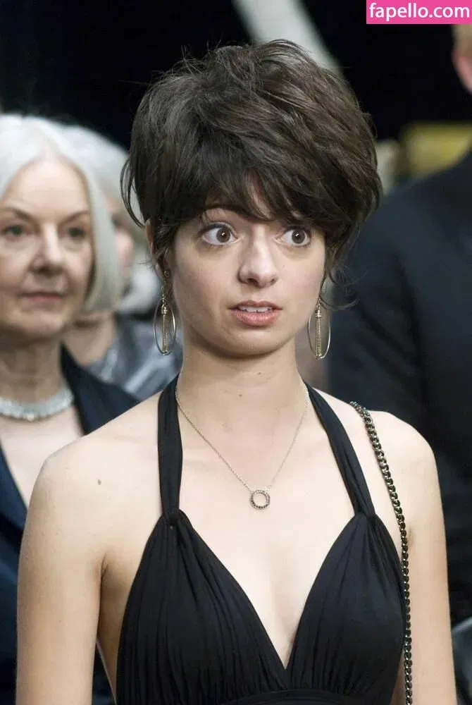 Kate Micucci Onlyfans Photo Gallery 