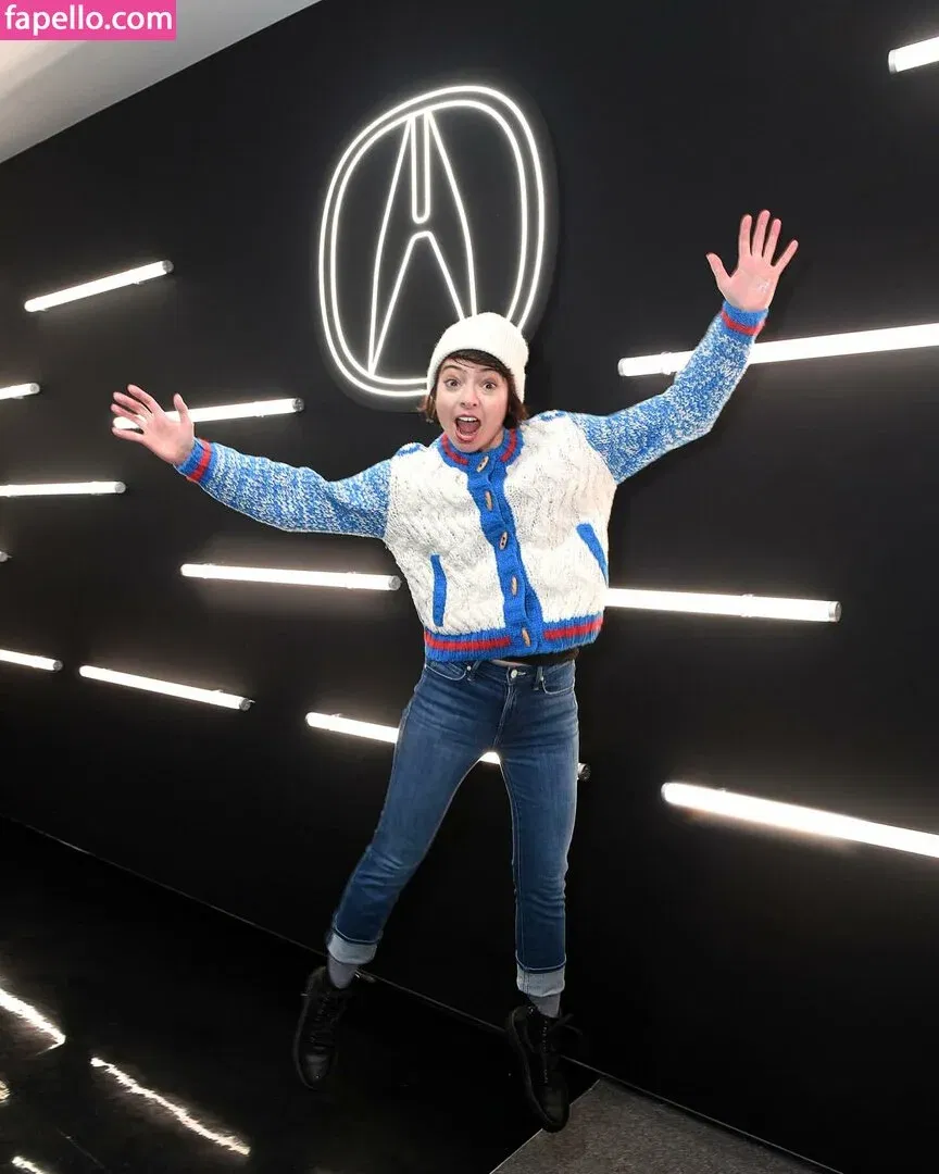 Kate Micucci Onlyfans Photo Gallery 