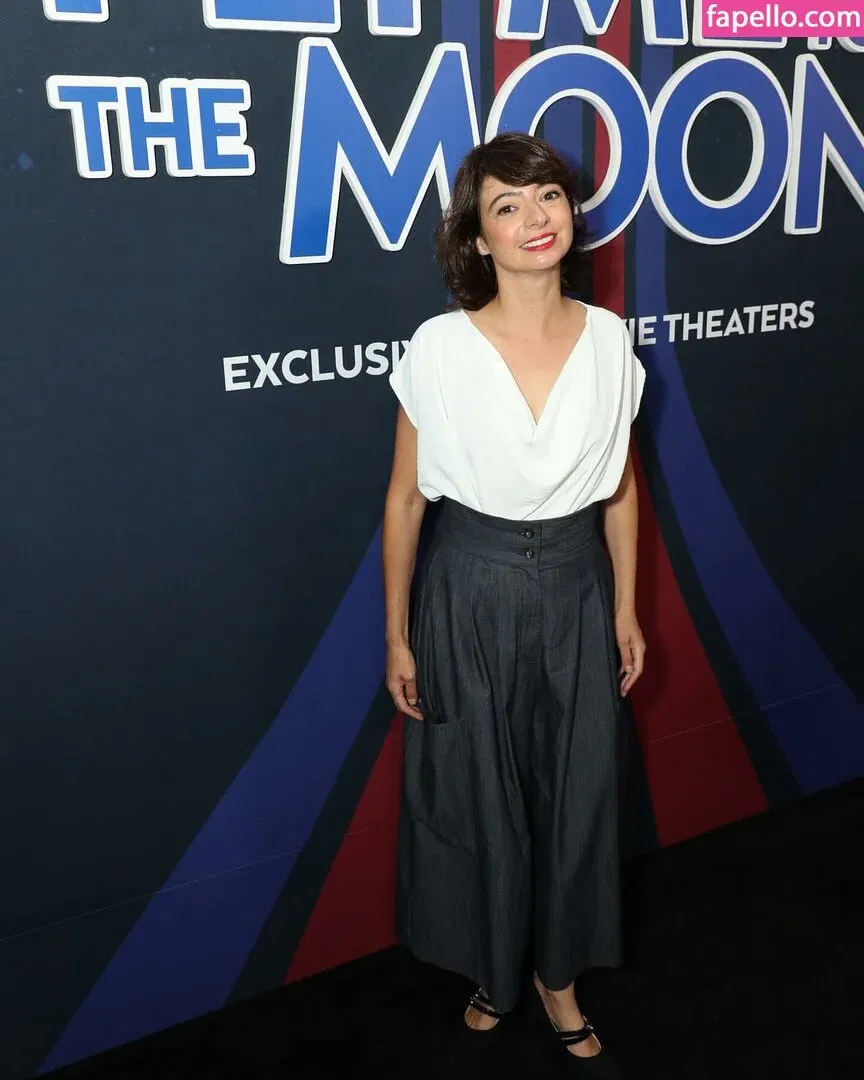 Kate Micucci Onlyfans Photo Gallery 