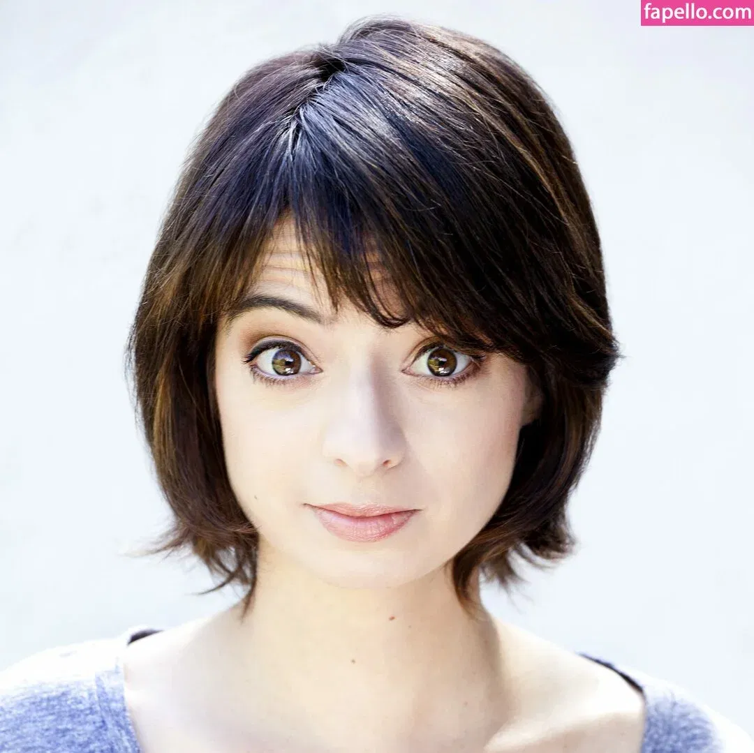 Kate Micucci Onlyfans Photo Gallery 