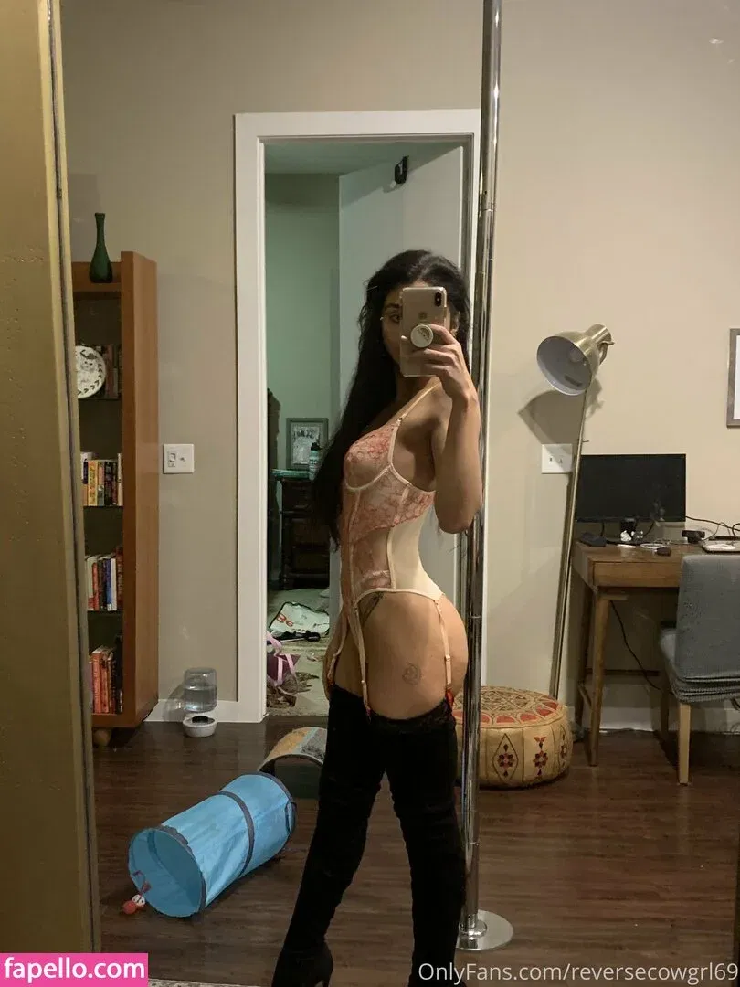 reversecowgrl69 Onlyfans Photo Gallery 