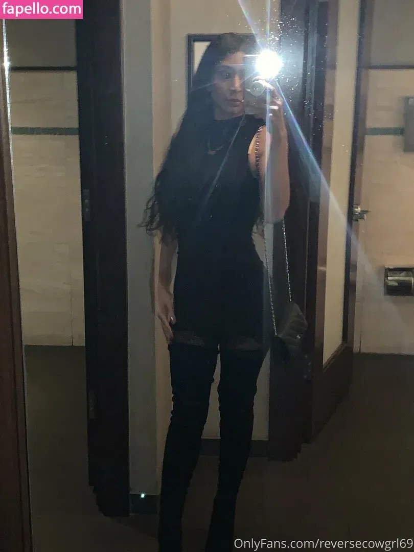 reversecowgrl69 Onlyfans Photo Gallery 