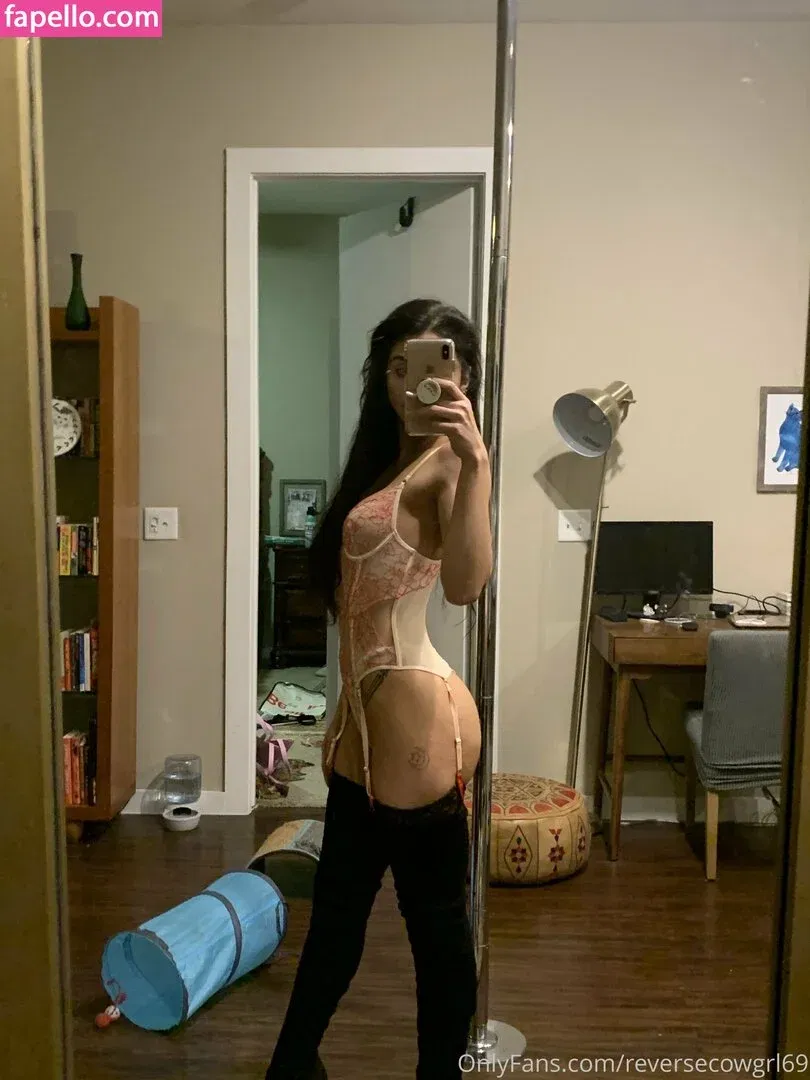 reversecowgrl69 Onlyfans Photo Gallery 