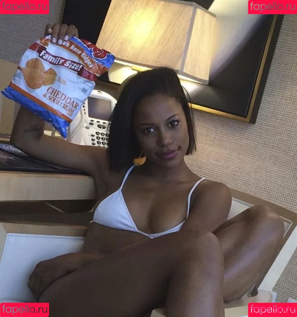 Taylour Paige Onlyfans Photo Gallery 