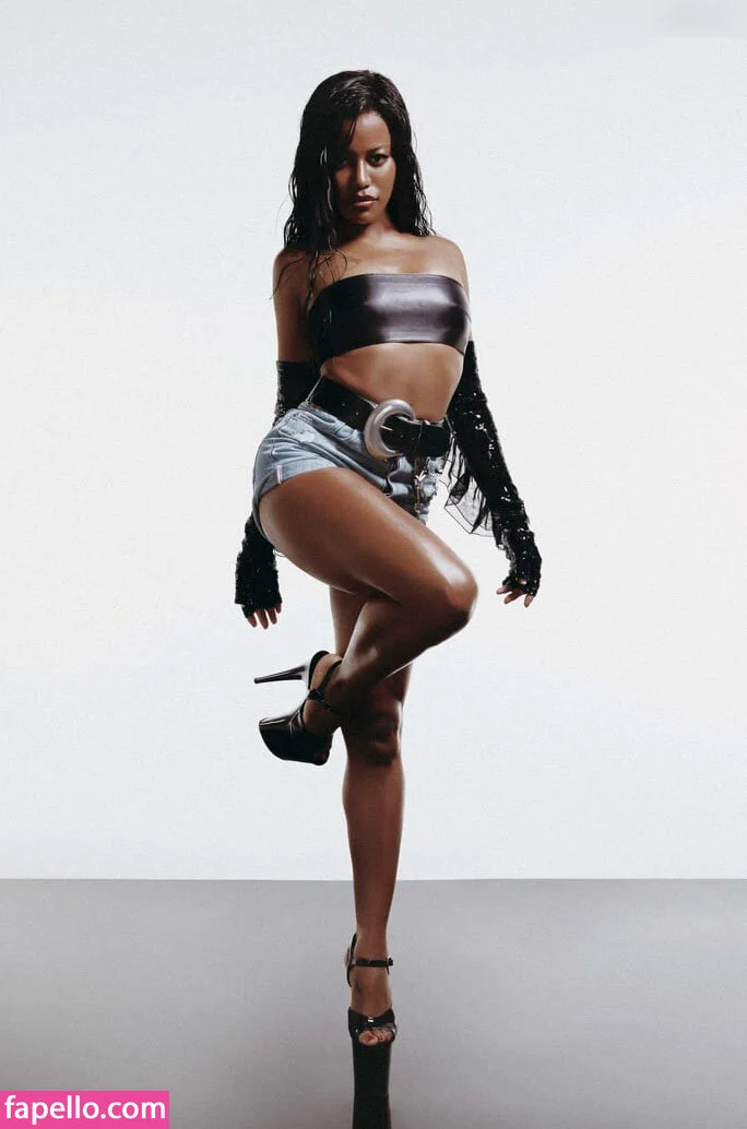 Taylour Paige Onlyfans Photo Gallery 