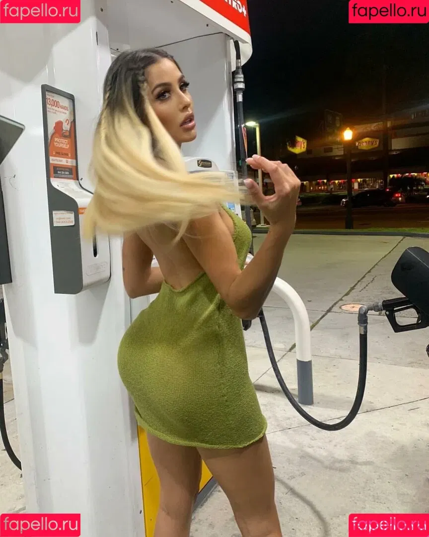 Renee Estella Onlyfans Photo Gallery 