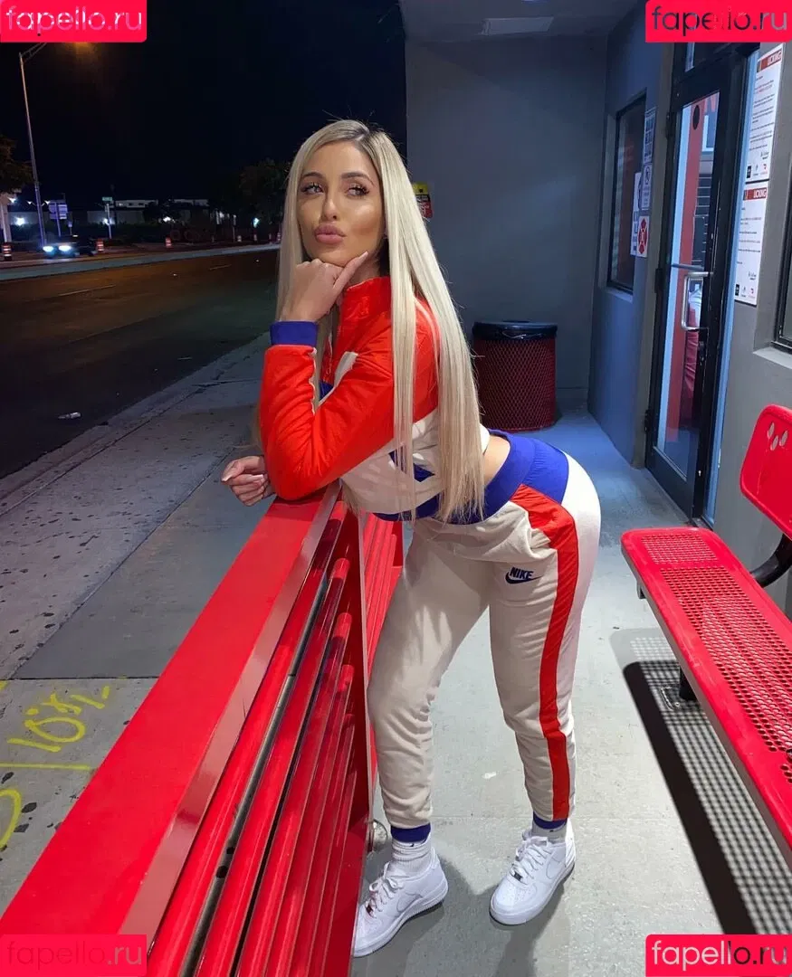 Renee Estella Onlyfans Photo Gallery 