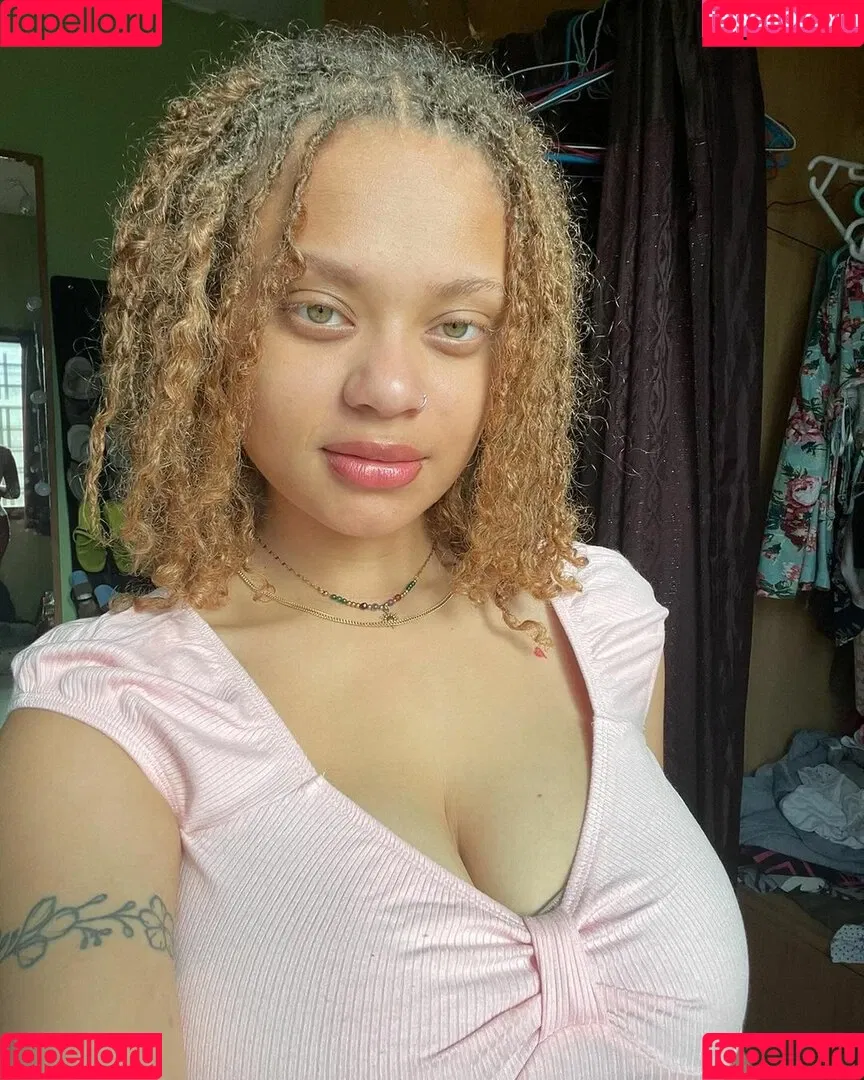 Lexcova Onlyfans Photo Gallery 