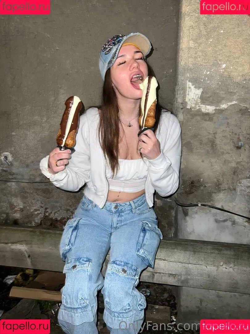 allyken Onlyfans Photo Gallery 